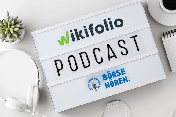 tafel-mit-logo-wikifolio-börsenradio