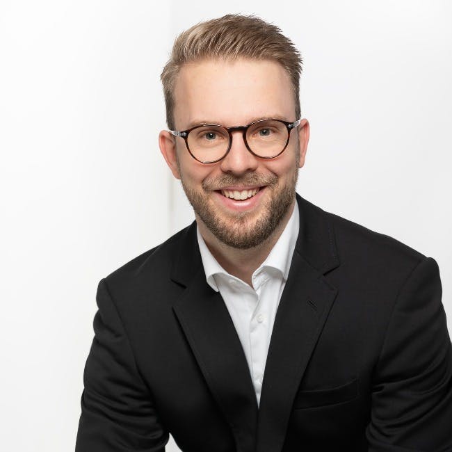Dr. Carsten Vierke